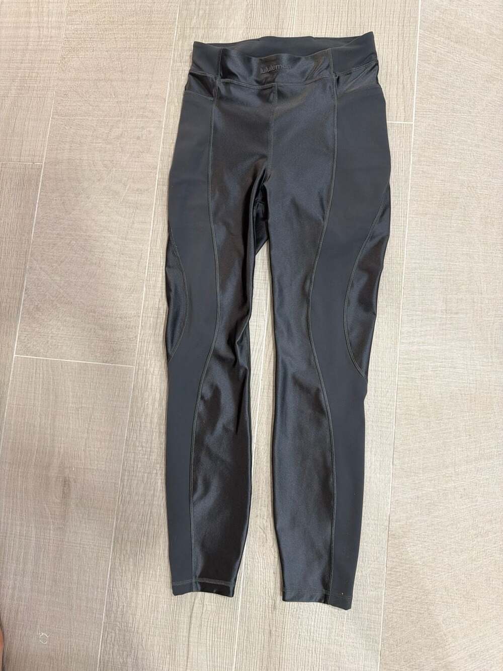 Lululemon Satin Shine Panelled High-Rise Tights Size 4